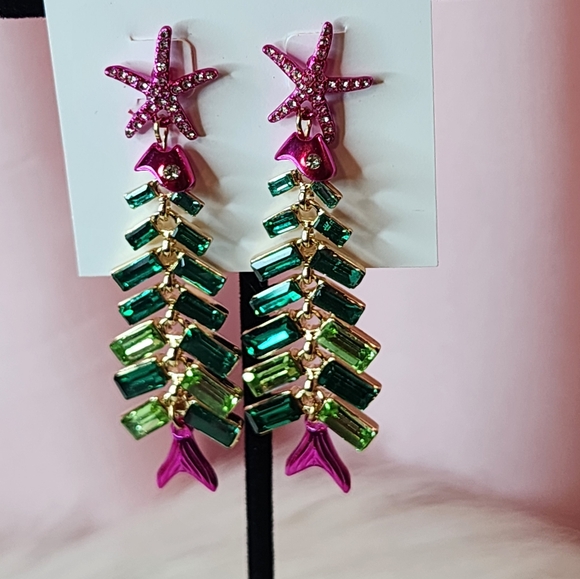 Sold - Picture 4 of 6